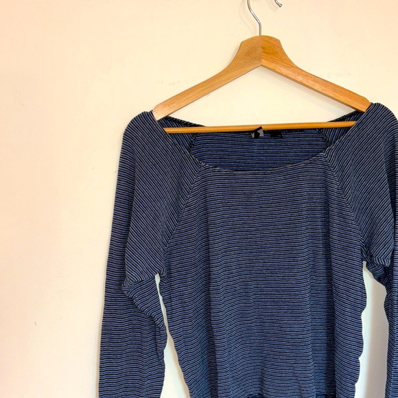 Volcom Long Sleeve Striped Blue and Black Ruffle Top - Picture 3 of 7